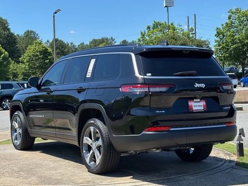 New 2026 Jeep Grand Cherokee L Limited w/ Luxury Tech Group II AWD/4WD image 5