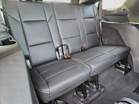 Used 2021 Cadillac Escalade Luxury image 20