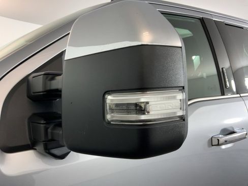 Used 2024 Ford F350 Platinum w/ FX4 Off-Road Package image 13