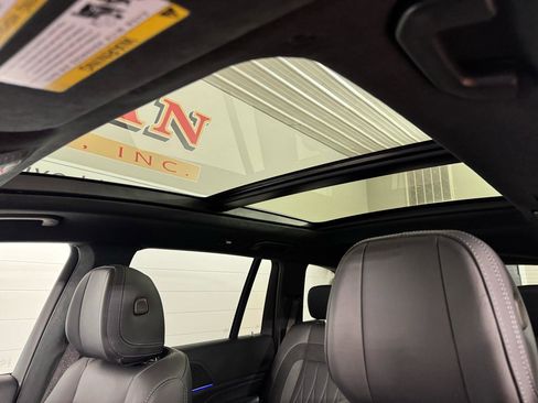 Used 2024 Mercedes-Benz GLS 63 AMG 4MATIC image 15