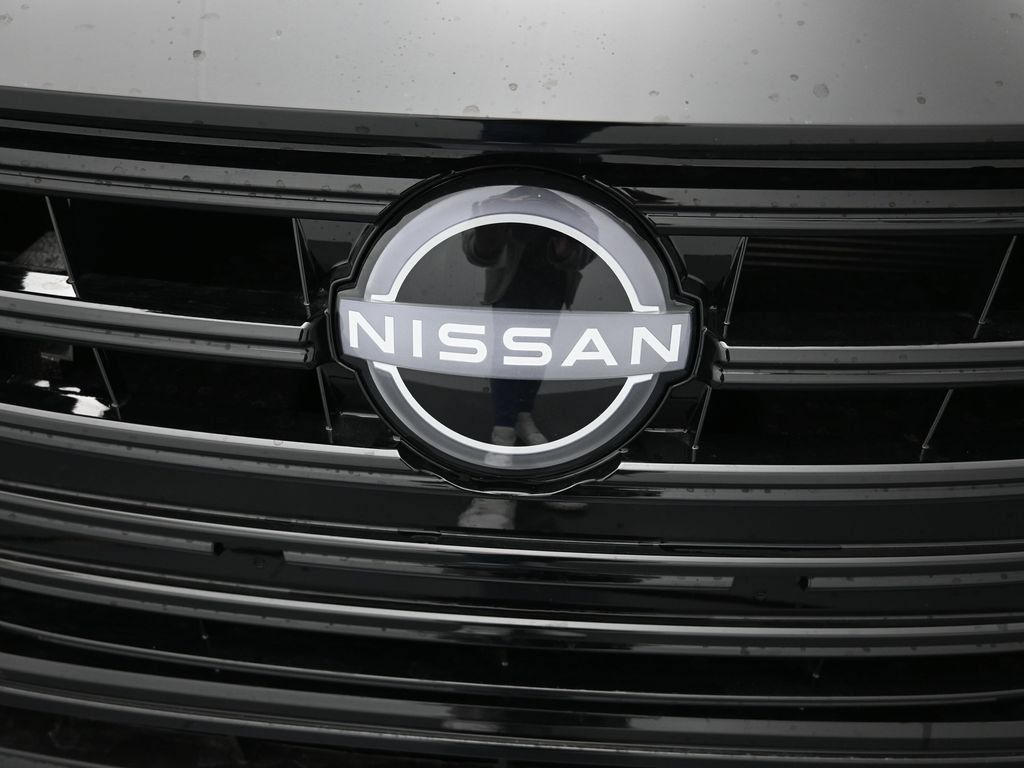 New 2025 Nissan Versa SV w/ Trunk Package FWD image 26