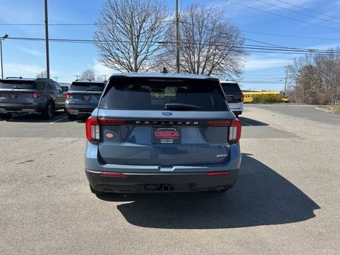 New 2026 Ford Explorer Active image 6