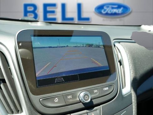 Used 2024 Chevrolet Malibu LT FWD image 28