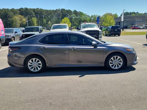 Used 2024 Toyota Camry LE image 2