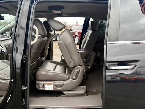 Used 2014 Honda Odyssey EX-L image 17