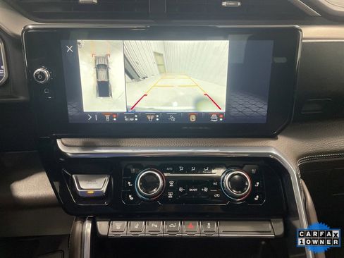 Used 2024 GMC Sierra 3500 Denali w/ Denali Reserve Package image 32