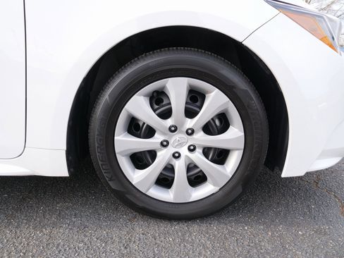 Used 2023 Toyota Corolla LE image 11