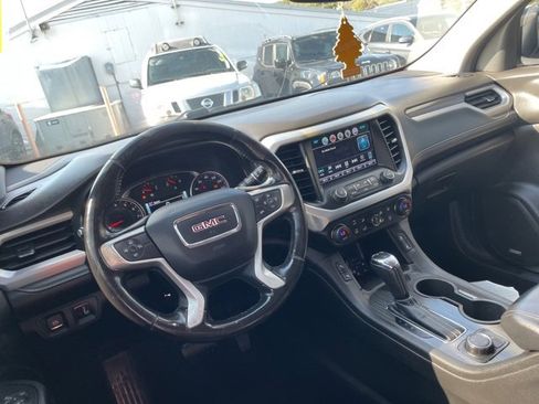 Used 2019 GMC Acadia SLT image 14