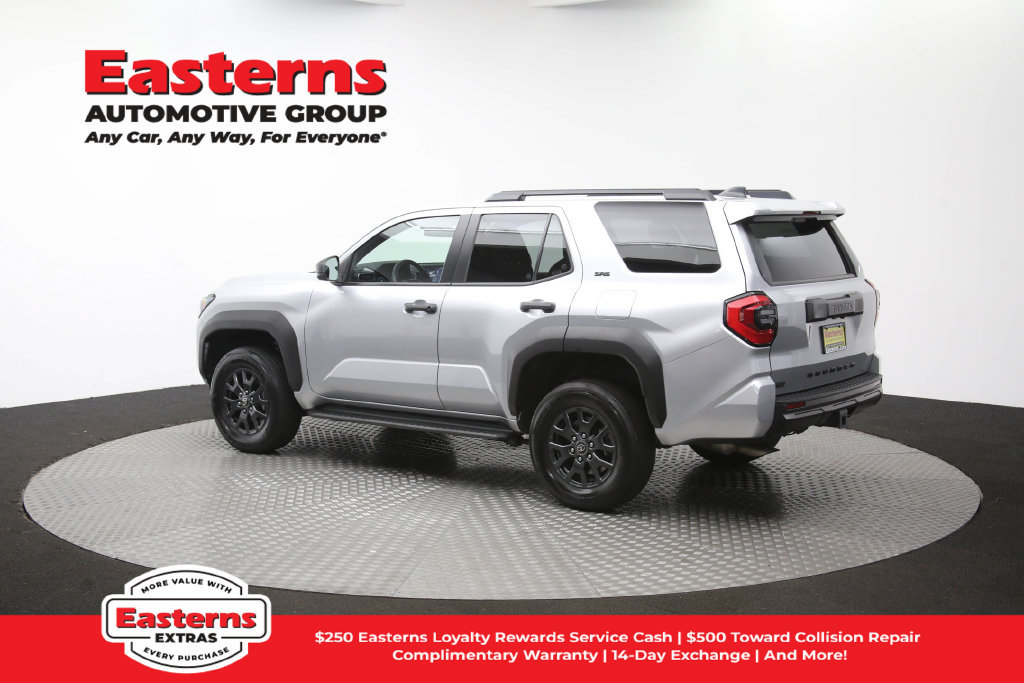 Used 2025 Toyota 4Runner SR5 AWD/4WD image 65