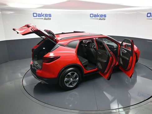 Used 2024 Chevrolet Blazer LT image 58