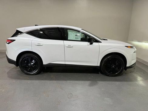 New 2026 Nissan Murano SV AWD/4WD image 7