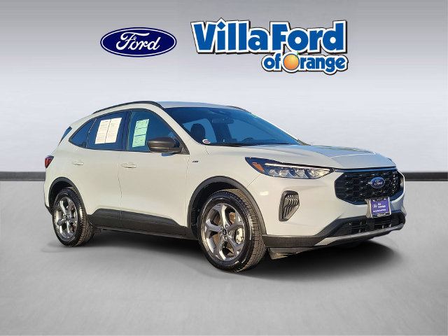 Certified 2025 Ford Escape ST-Line FWD image 1