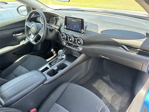 Used 2022 Nissan Sentra SR w/ Electronics Package image 12