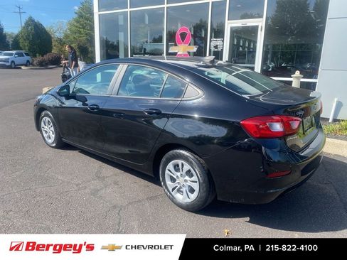 Certified 2019 Chevrolet Cruze LS image 7