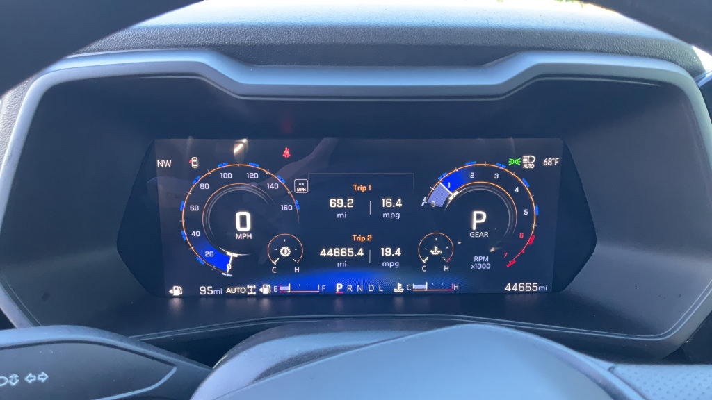 Certified 2024 Chevrolet Colorado Trail Boss w/ Technology Package AWD/4WD image 17
