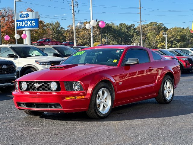 Used 2008 Ford Mustang GT RWD image 3