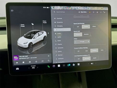 Used 2022 Tesla Model 3 image 25