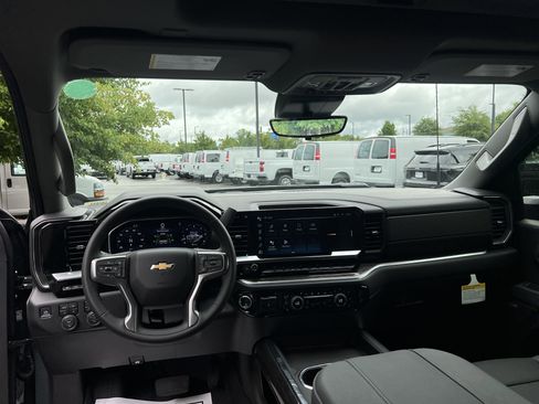 New 2026 Chevrolet Silverado 2500 LTZ w/ LTZ Premium Package AWD/4WD image 35