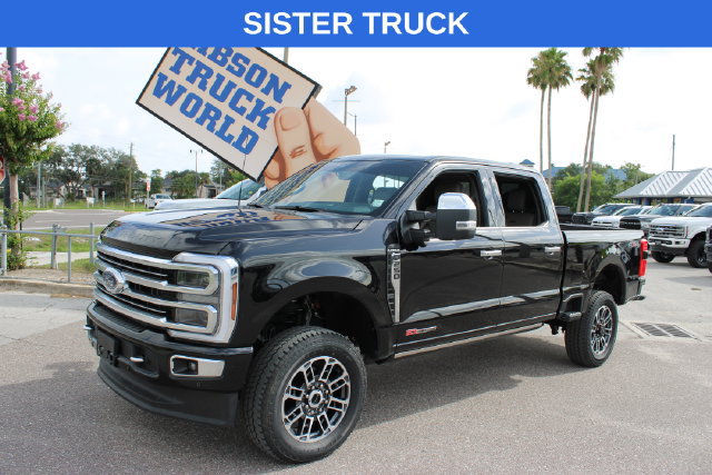 Used 2025 Ford F250 Platinum AWD/4WD image 1