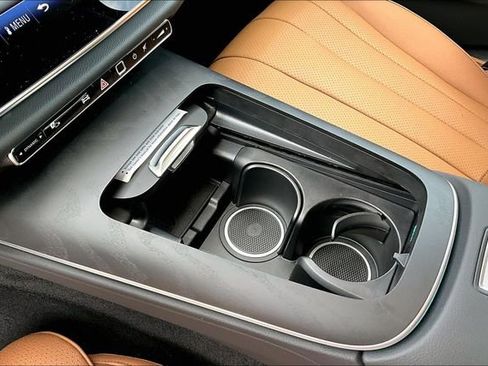 New 2026 Mercedes-Benz E 350 4MATIC Sedan image 11