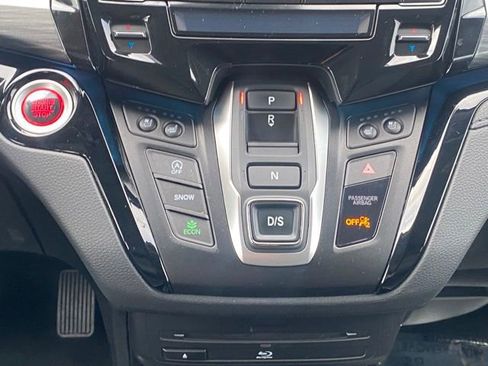 Certified 2022 Honda Odyssey Elite image 23