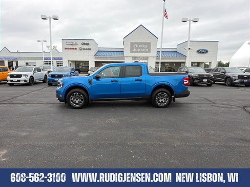 Used 2025 Ford Maverick XLT w/ XLT Luxury Package AWD/4WD image 2