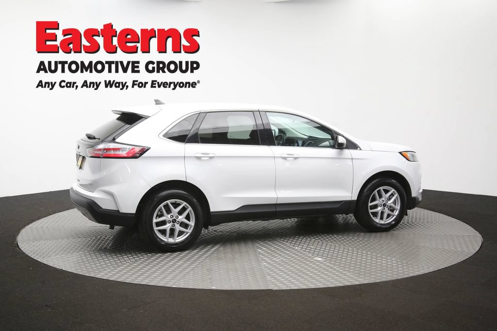 Used 2023 Ford Edge SEL AWD/4WD image 45