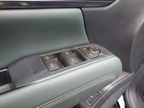 New 2026 GMC Terrain AT4 w/ LPO, Black Badging Package AWD/4WD image 21