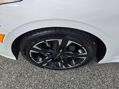 Used 2023 Kia K5 GT-Line w/ GT-Line Premium Package FWD image 18