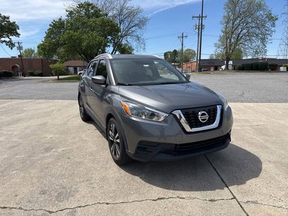Used 2019 Nissan Kicks SV