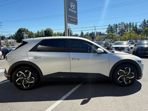 Certified 2023 Hyundai Ioniq 5 SEL AWD/4WD image 6