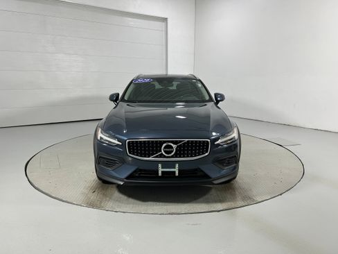 Used 2020 Volvo V60 T5 Cross Country w/ Protection Package Premier AWD/4WD image 16