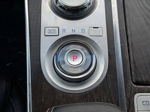 Used 2024 Genesis GV80 2.5T AWD/4WD image 12