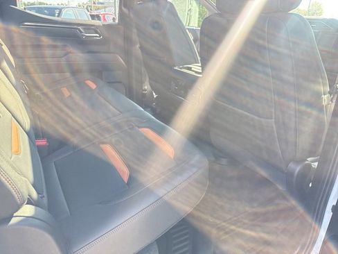 Used 2024 GMC Sierra 1500 AT4 w/ AT4 Premium Package image 12