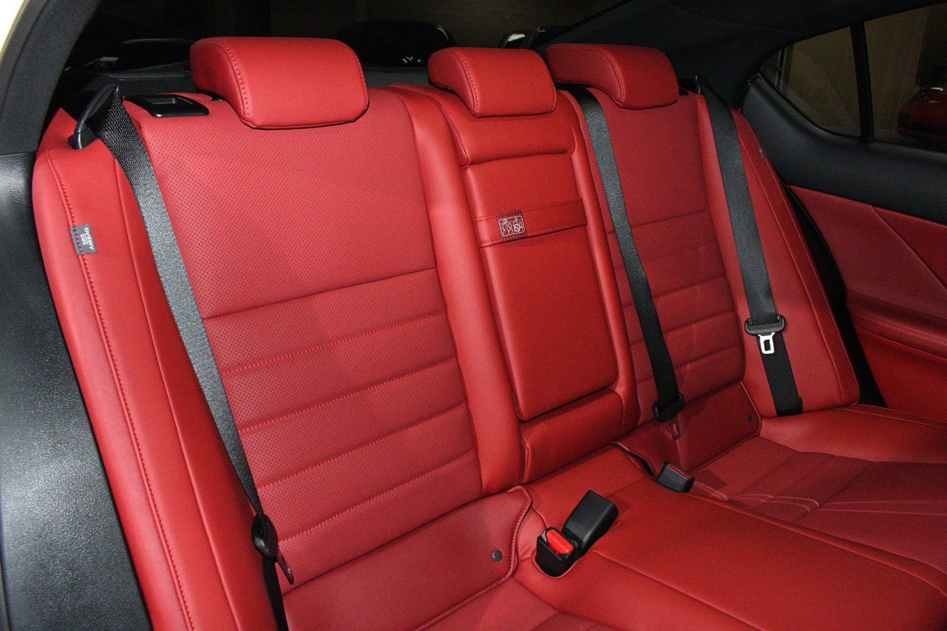 Used 2025 Lexus IS 350 F Sport RWD image 18