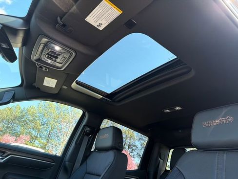 New 2026 Chevrolet Silverado 1500 High Country w/ Midnight Edition image 32
