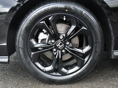Used 2025 Honda Accord SE image 12
