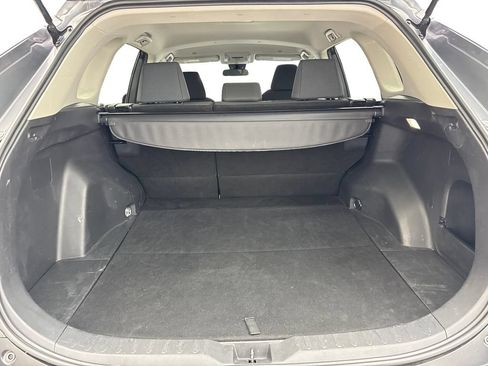 Used 2024 Toyota RAV4 LE FWD image 78