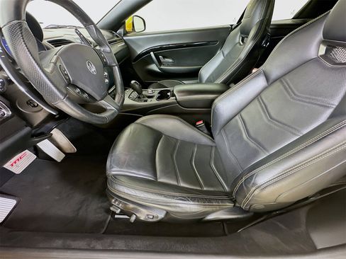 Used 2018 Maserati GranTurismo Sport image 21