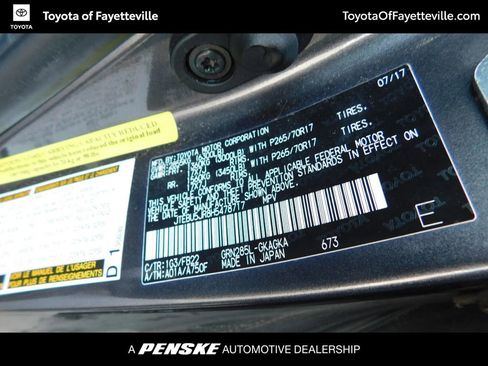 Used 2017 Toyota 4Runner SR5 image 8