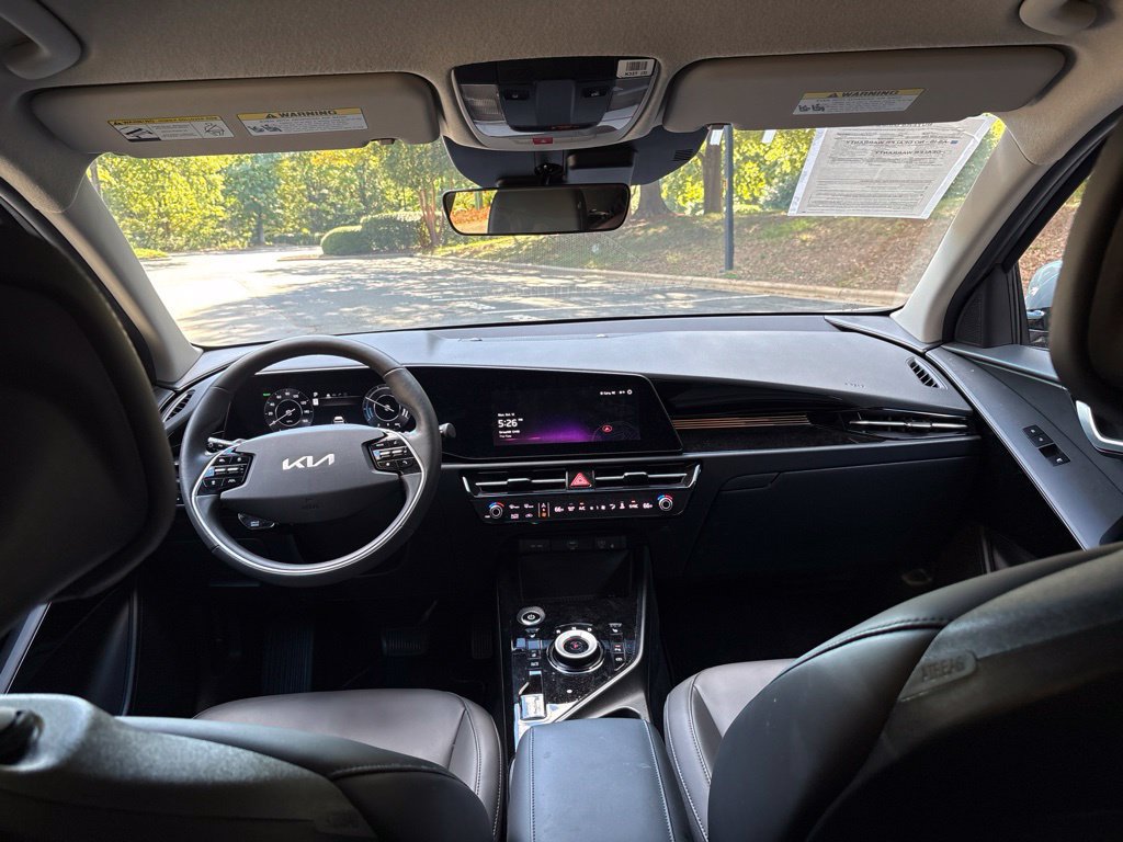 Used 2025 Kia Niro Wind w/ Wind Preserve Package FWD image 9