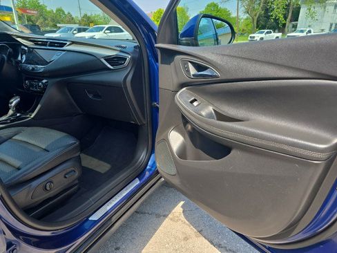Used 2023 Buick Encore GX Essence w/ Experience Buick Package FWD image 45