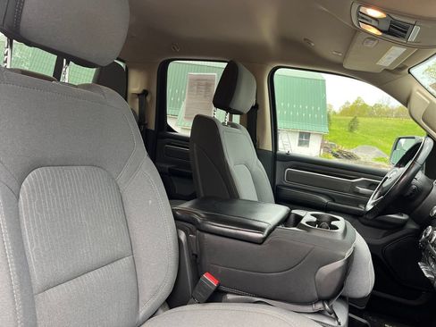 Used 2019 RAM 1500 Big Horn AWD/4WD image 30