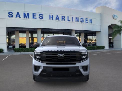 New 2026 Ford Expedition Platinum w/ Stealth Appearance Package AWD/4WD image 6