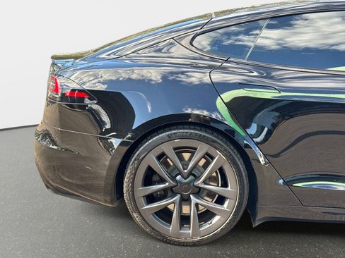 Used 2023 Tesla Model S image 14