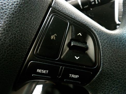 Used 2017 Kia Rio LX w/ Power Package image 11