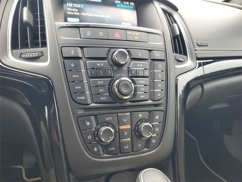 Used 2017 Buick Cascada Premium image 17