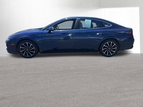 Used 2021 Hyundai Sonata Limited w/ Cargo Package FWD image 2