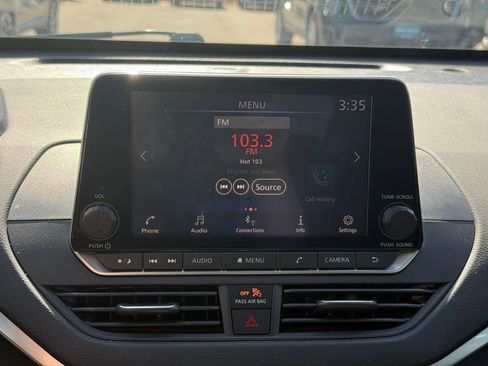 Used 2022 Nissan Altima 2.5 SV image 31