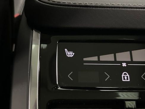 Used 2024 Volvo XC90 T8 Ultimate w/ Protection Package Premier image 35